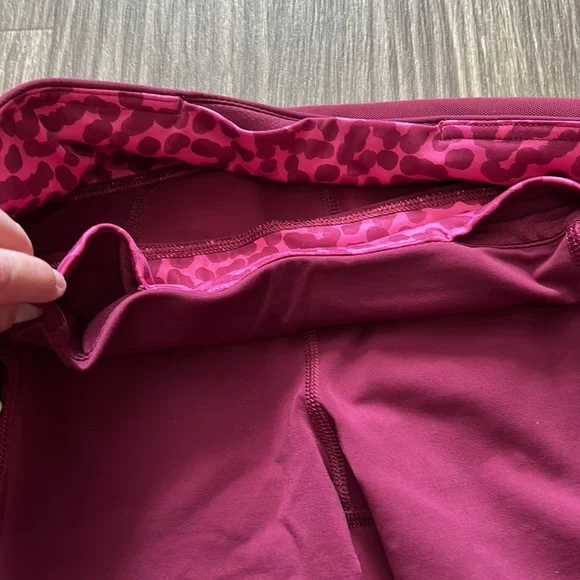 LULULEMON Maroon Leggings - Picture 10 of 17